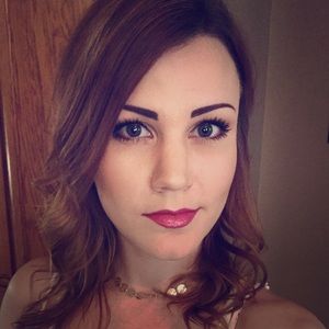 Meet your Posher, Cara